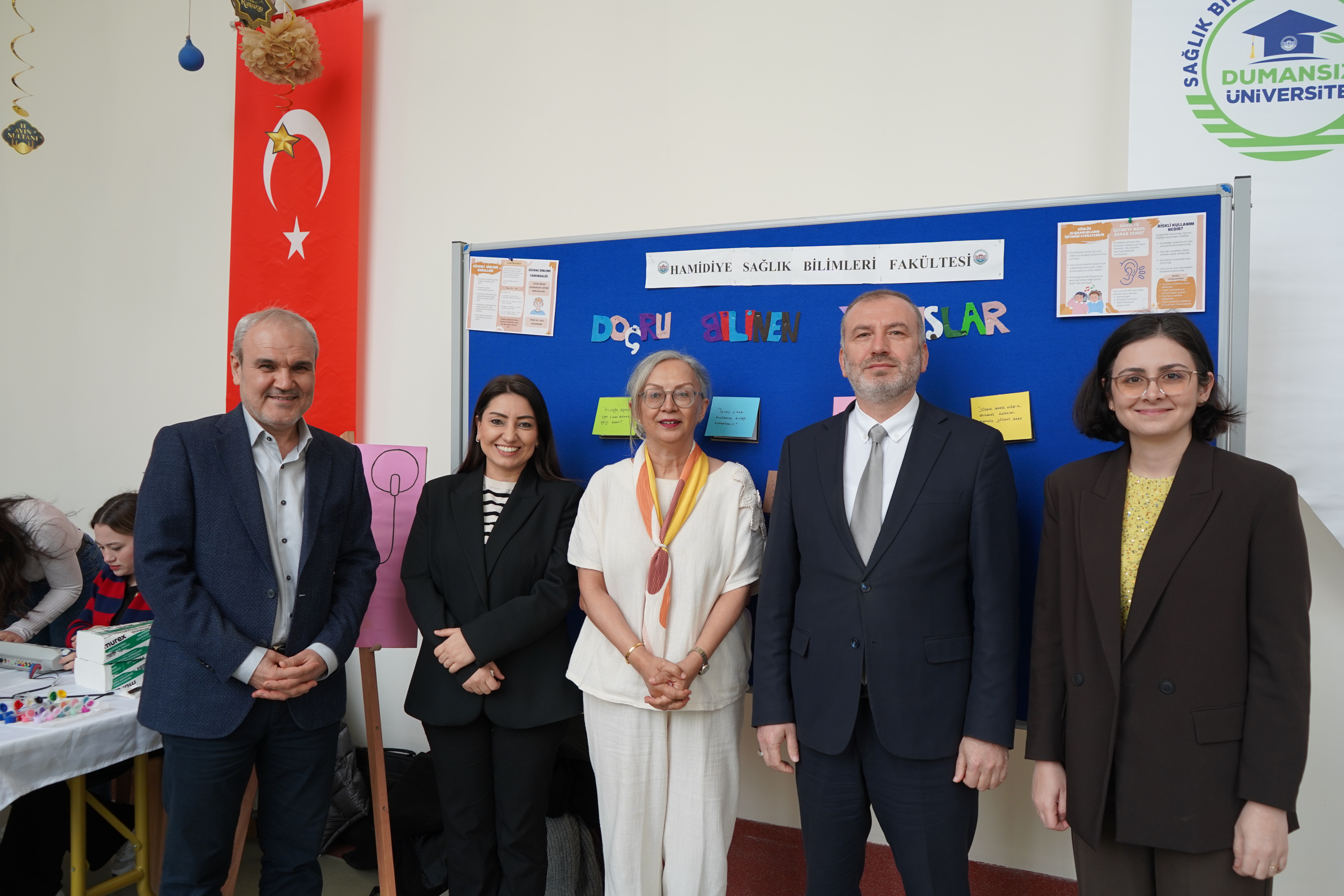 3 Mart Dünya Kulak ve İşitme Günü kapsamında, Sağlık Bilimleri Üniversitesi Hamidiye Külliyesi’nde işitme taraması etkinliği gerçekleştirildi.